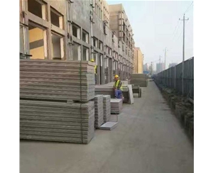 輕質復合實芯墻板