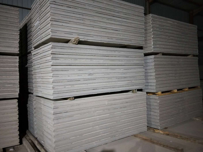 威海硅酸鈣板聚苯顆粒復(fù)合夾芯墻板適用于哪些工程